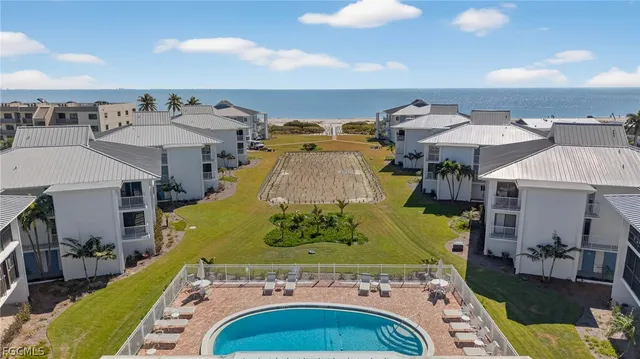 $750,000 | 1341 Middle Gulf Drive, Unit 1B, Sanibel, FL 33957