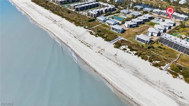 $750,000 | 1341 Middle Gulf Drive, Unit 1B, Sanibel, FL 33957