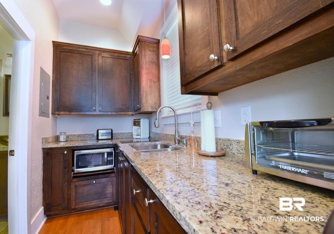 28888 Canal Road, Unit 7 Orange Beach, AL 36561 - Photo 4 of 20 Gallery Image 4