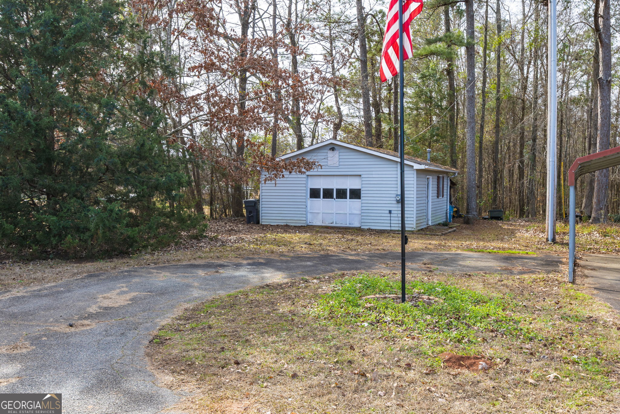 119 Old Town Road Gray, GA 31032 - Photo 38 of 39 a view of a house with a yard