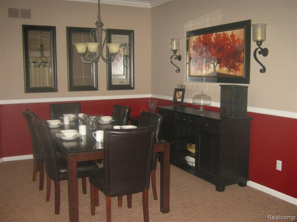 16169 Moore Park Road Macomb, MI 48044 - Photo 13 of 25 IMG_1717.JPG