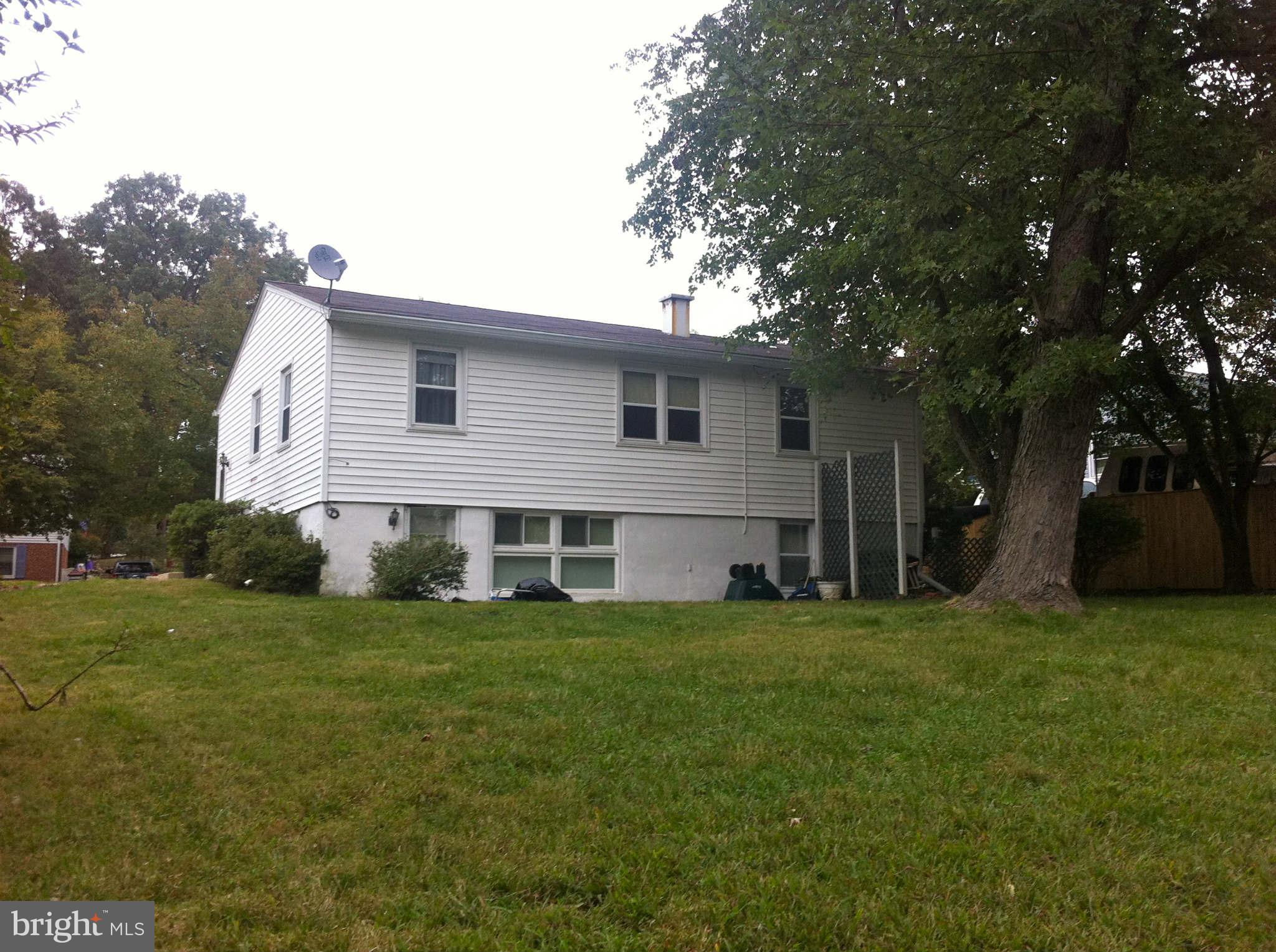 214 Stonewall Road Baltimore, MD 21228 - Photo 3 of 16 Exterior (Rear)