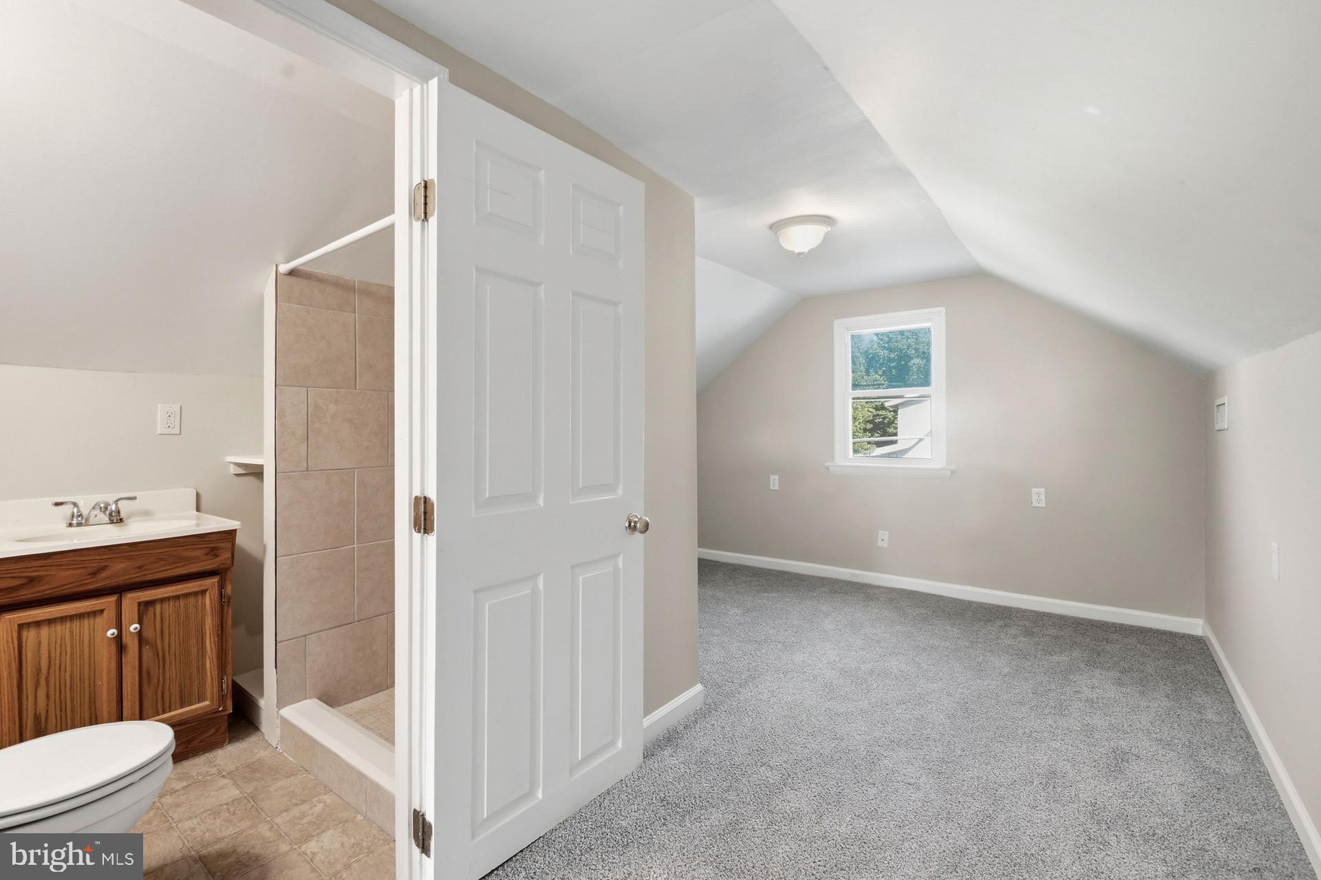 8444 Garden Road Pasadena, MD 21122 - Photo 16 of 28 BEDROOM #3 WITH FULL BATHROOM