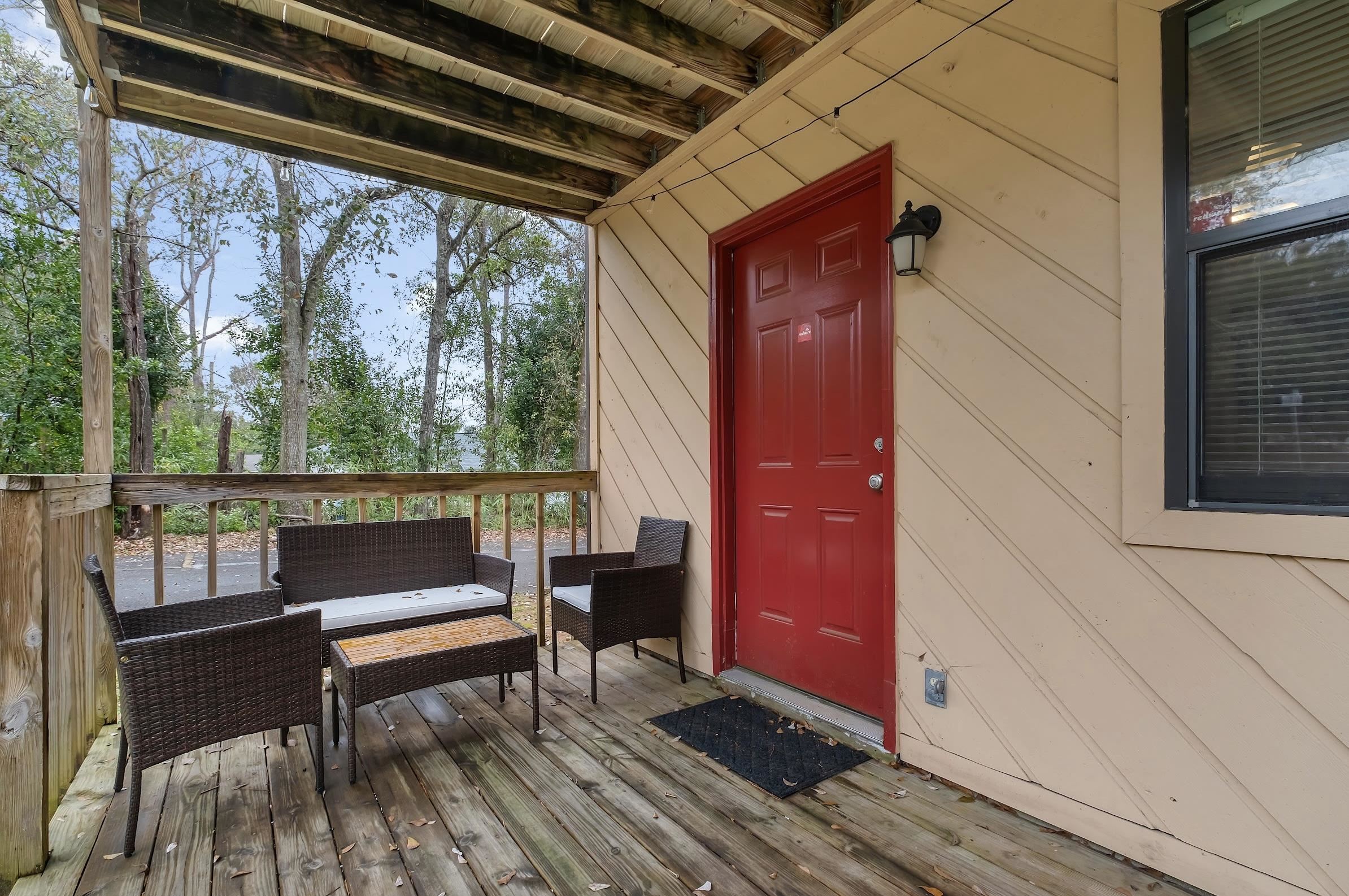 1816 Jackson Bluff Road, Unit F Tallahassee, FL 32304 - Photo 3 of 21