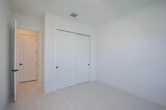 $5,750 | 5576 Captiva Lane, Westlake, FL 33470