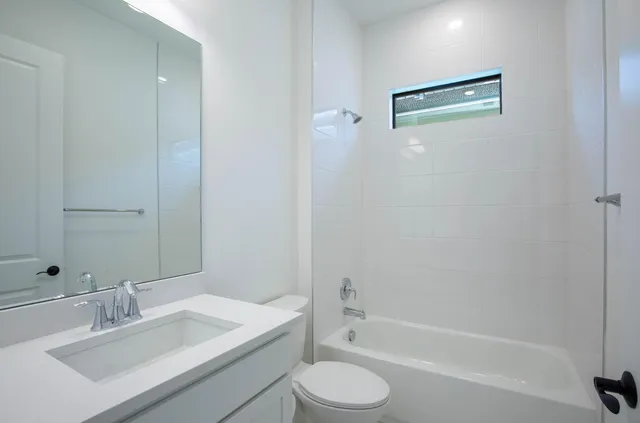 $5,750 | 5576 Captiva Lane, Westlake, FL 33470