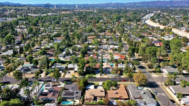 $1,100,000 | 6500 Jumilla Avenue, Woodland Hills, CA 91367