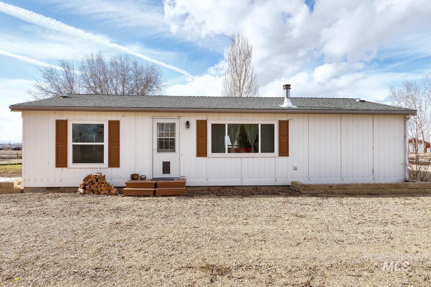 18725 Fargo Road Wilder, ID 83676 - Photo 1 of 1 Gallery Image 1