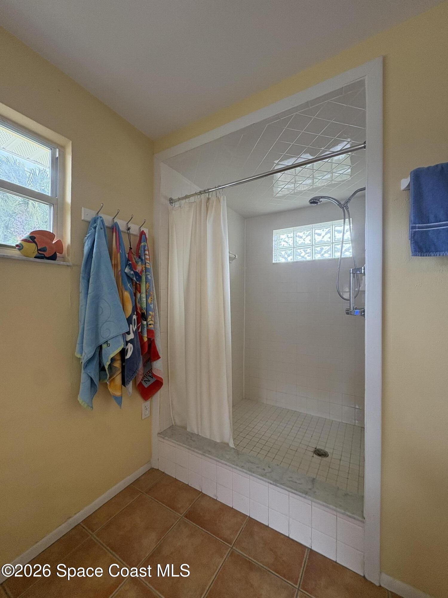 212 Surf Road Melbourne Beach, FL 32951 - Photo 5 of 14 a view of a walk in closet