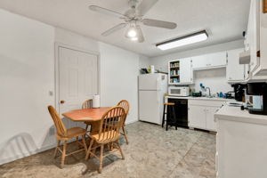 2180 South Riverbend Road Dalton, GA 30721 - Photo 9 of 25 Gallery Image 9