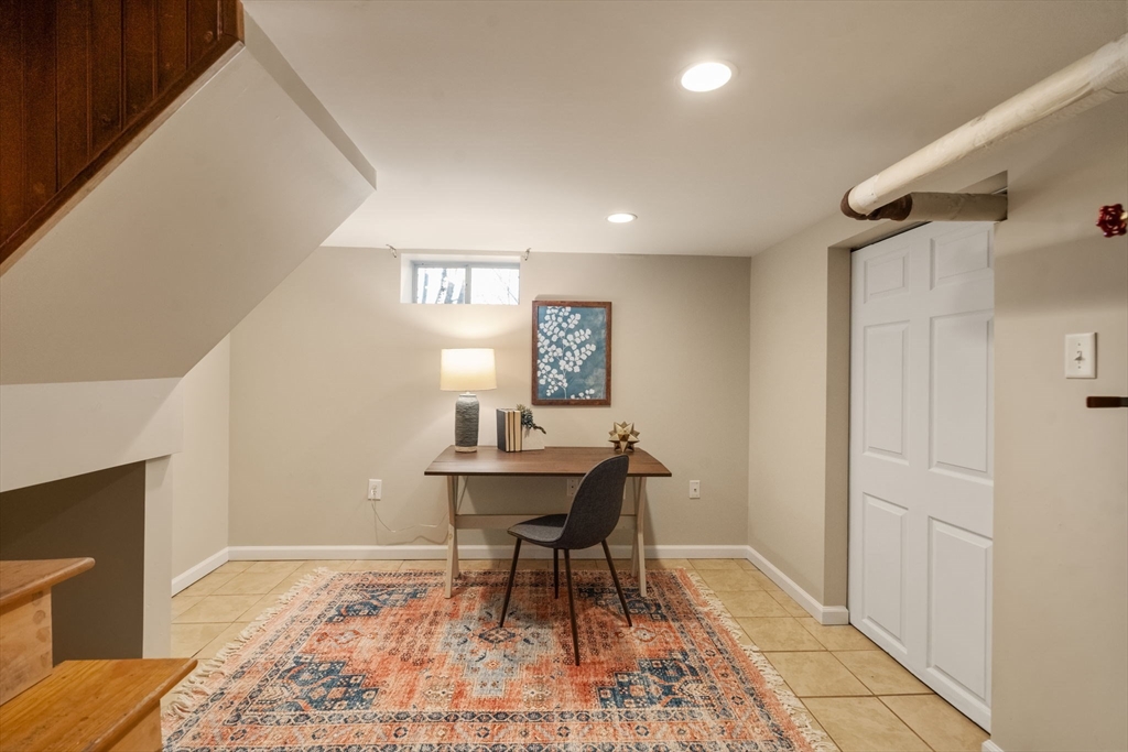 38 Fairfield Street Maynard, MA 01754 - Photo 24 of 42 a workspace with furniture and window