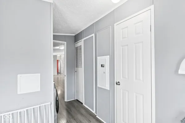 $194,000 | 6897 North Bogardus Road, Austin, IN 47102