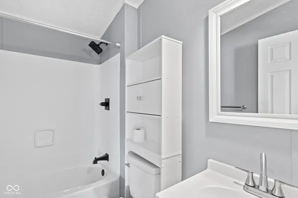 $194,000 | 6897 North Bogardus Road, Austin, IN 47102