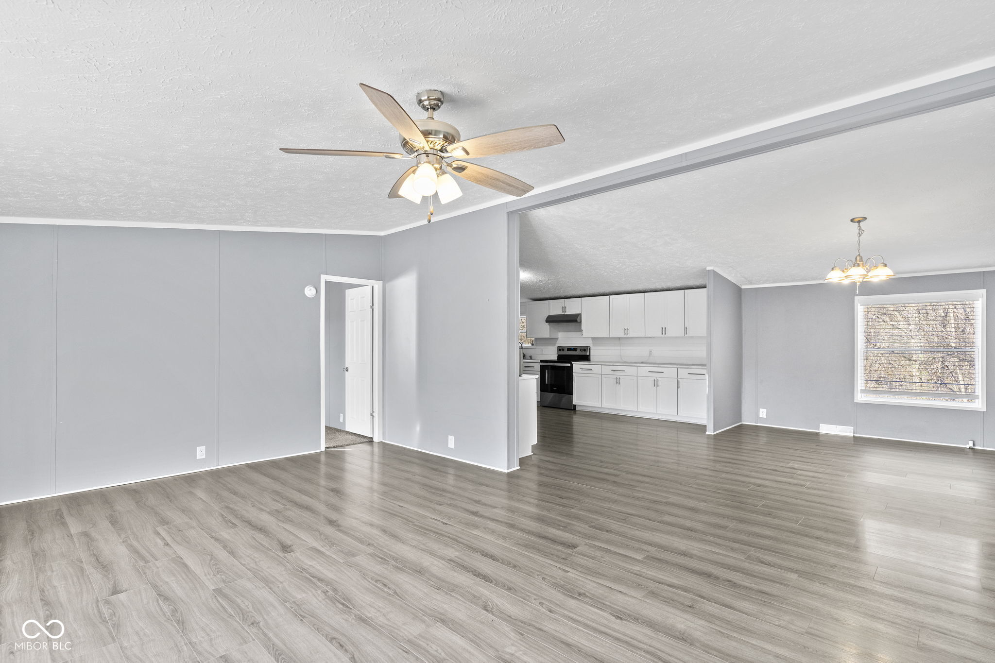 6897 North Bogardus Road Austin, IN 47102 - Photo 7 of 31