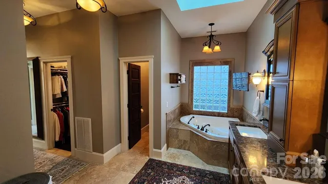 $2,600,000 | 2215 Hassell Place, Charlotte, NC 28209