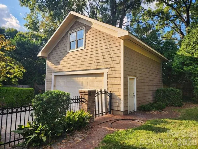 $2,600,000 | 2215 Hassell Place, Charlotte, NC 28209