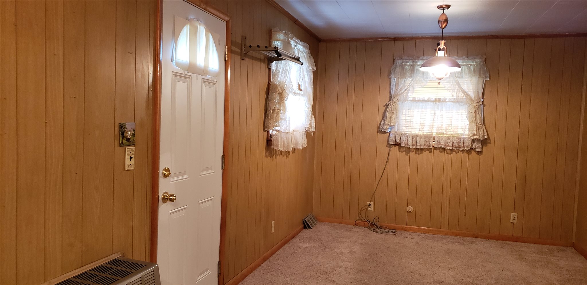 6366 Gardner Road Chandler, IN 47610 - Photo 13 of 24 Gallery Image 13