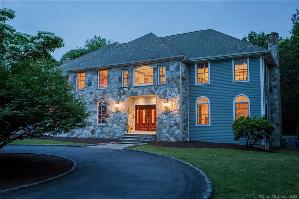 33 Pheasant Hill Road Weston, CT 06883 - Photo 1 of 1 Gallery Image 1