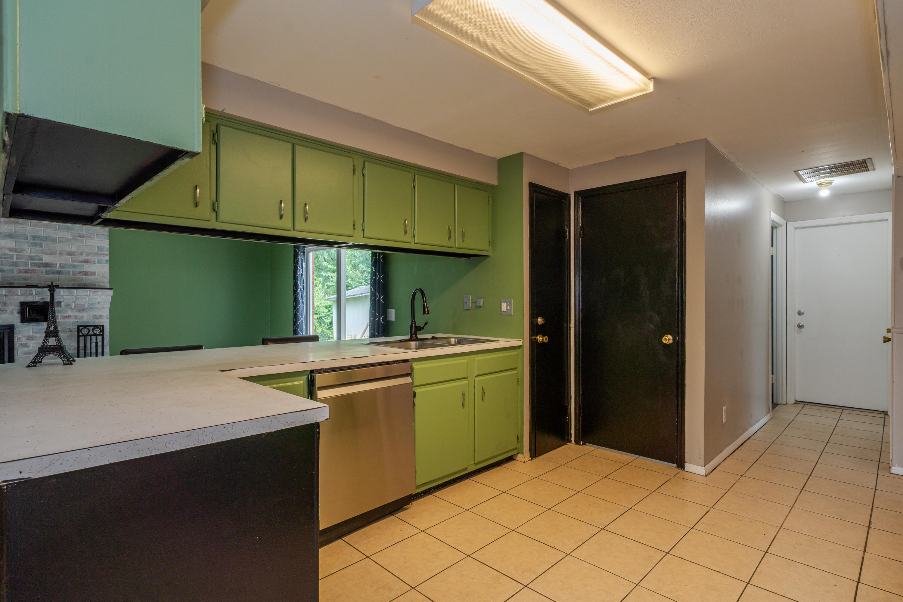 4931 Longford Road Dayton, OH 45424 - Photo 9 of 53