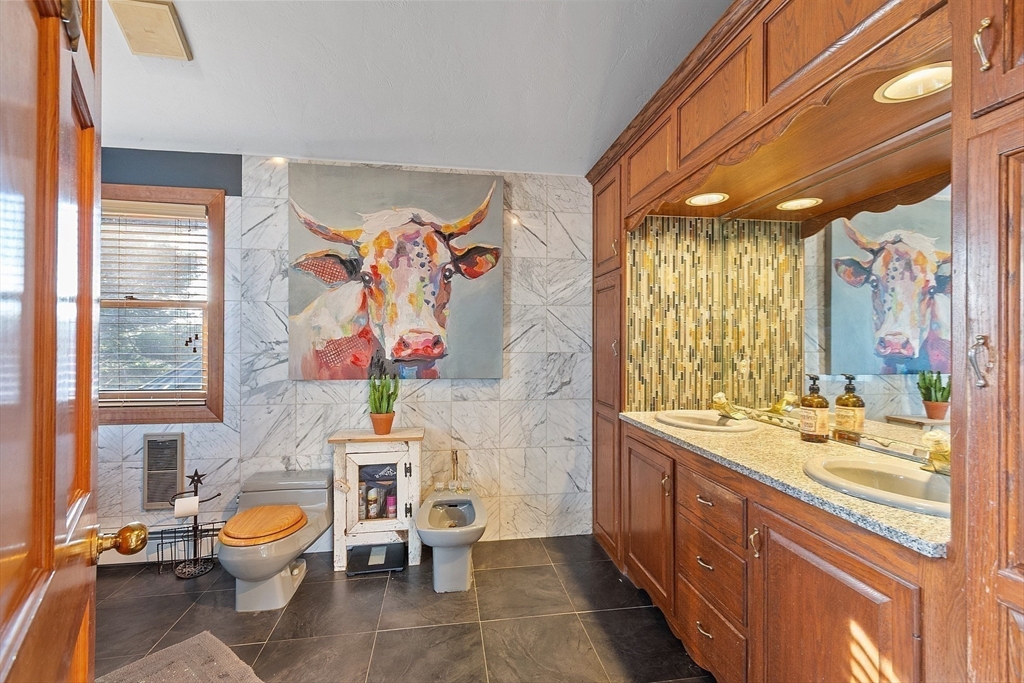 57 Highview Street Fitchburg, MA 01420 - Photo 29 of 40