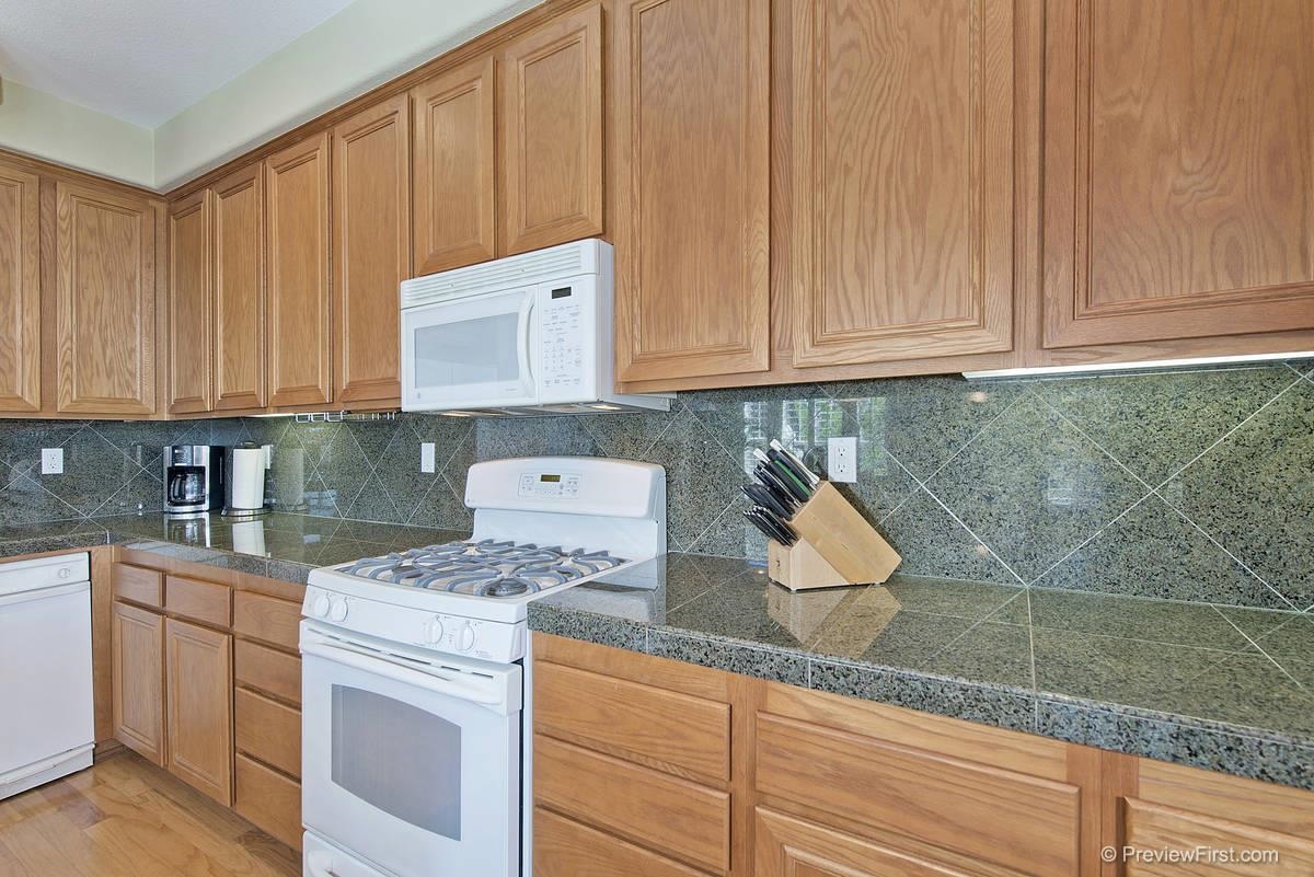 2187 Historic Decatur Road, Unit 44 San Diego, CA 92106 - Photo 14 of 25