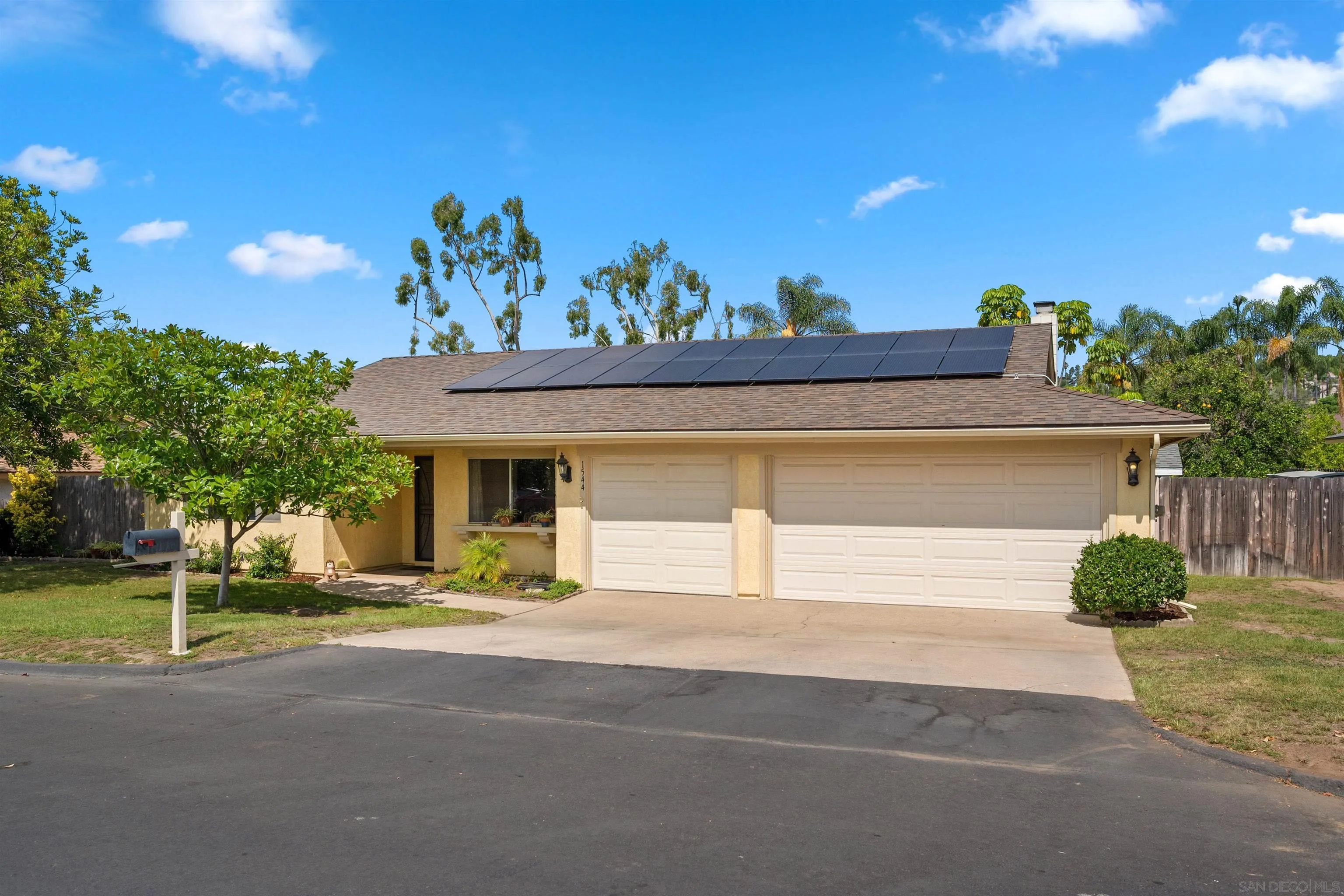 1544 Fair Valley Road El Cajon, CA 92019 - Photo 4 of 45 Gallery Image 4