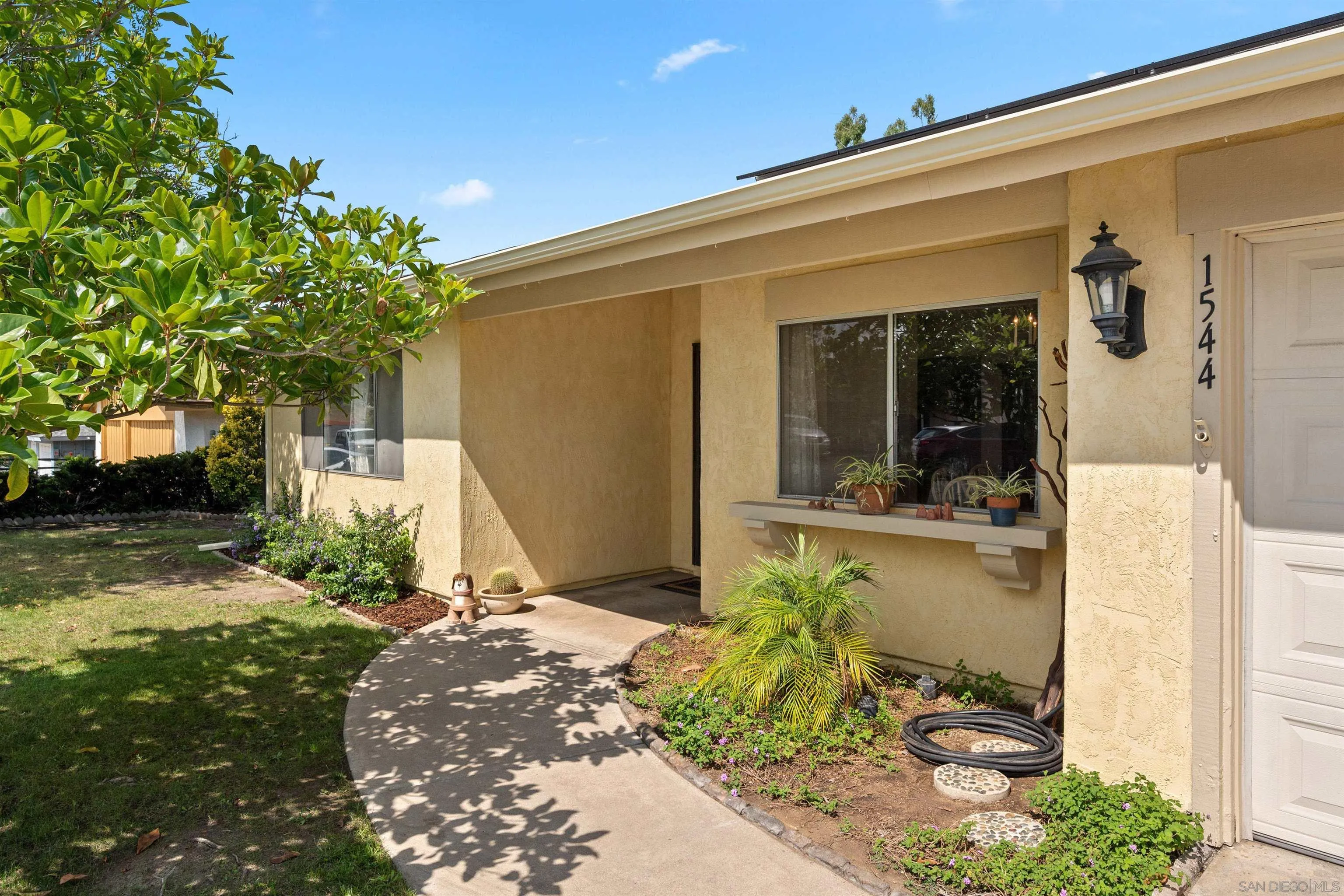 1544 Fair Valley Road El Cajon, CA 92019 - Photo 5 of 45 Gallery Image 5