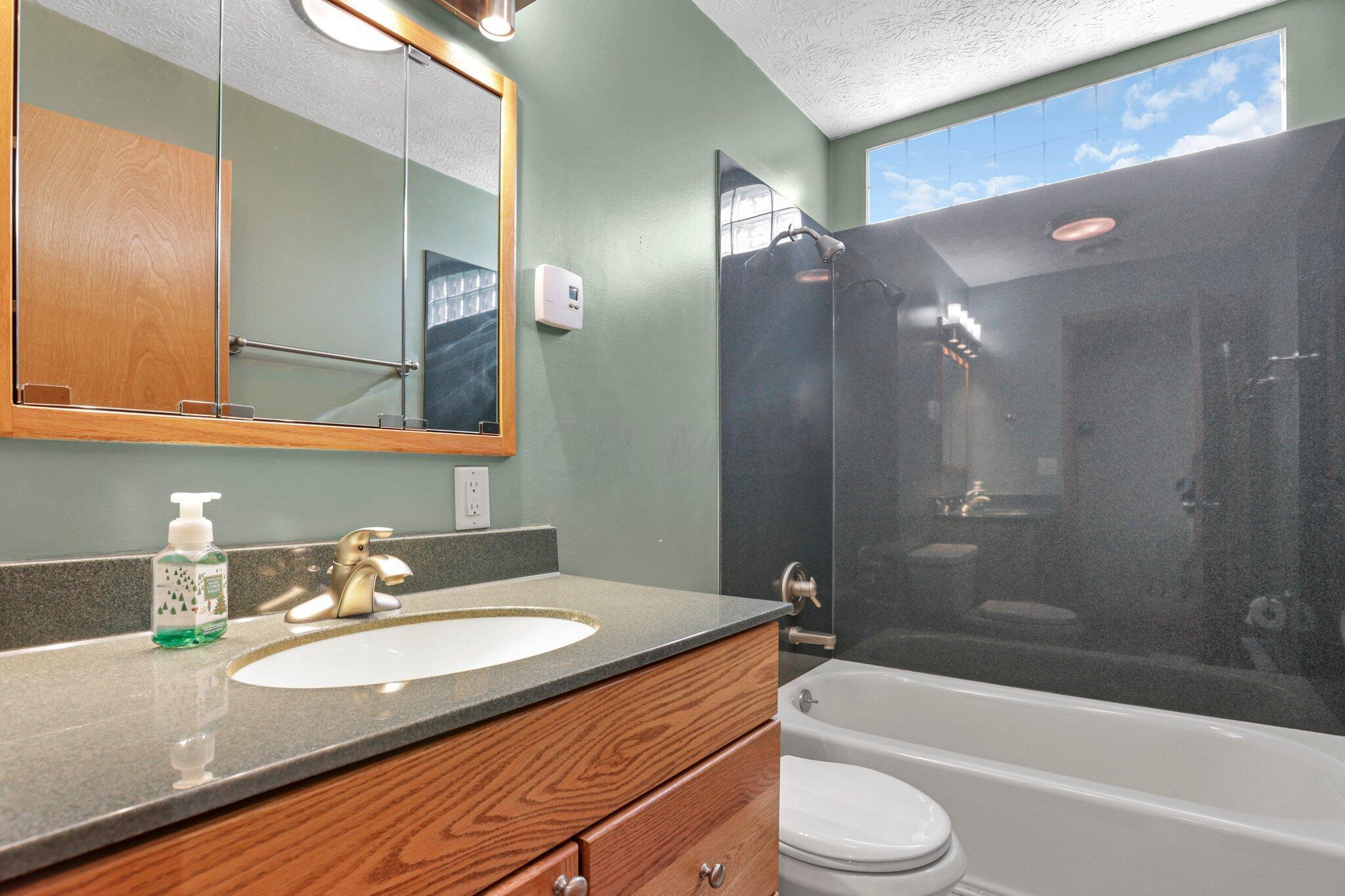 8370 Stickle Road St. Louisville, OH 43071 - Photo 40 of 51 large-5e1dc003-6ca8-4ca7-ba1f-87c92b6119
