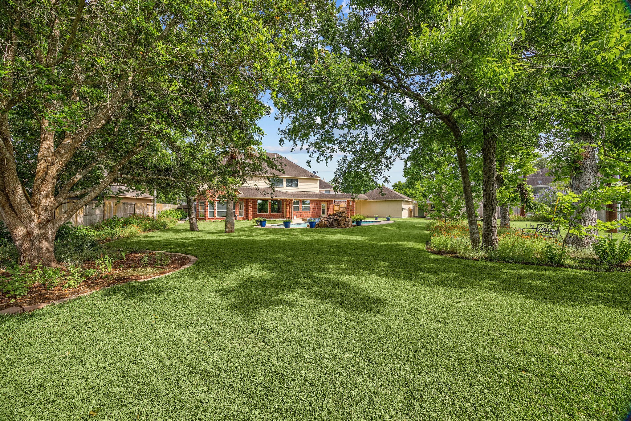 9603 Randon Lane Missouri City, TX 77459 - Photo 44 of 50 View from the other side of this spectacular yard.