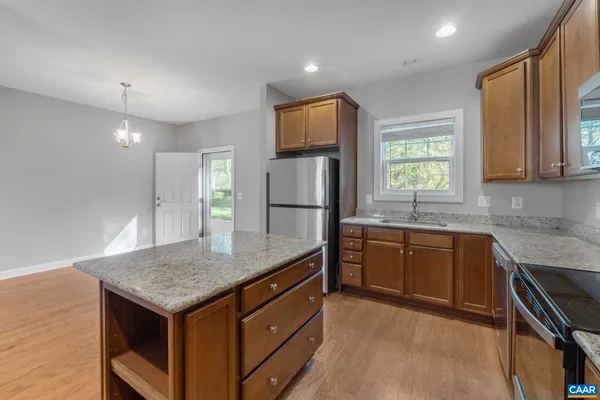 $434,900 | 1610 Kempton Place, Charlottesville, VA 22911