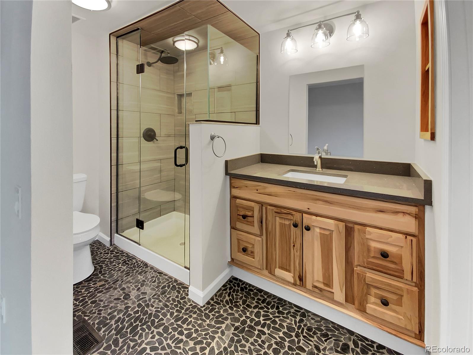 8164 Carr Circle Arvada, CO 80005 - Photo 6 of 28