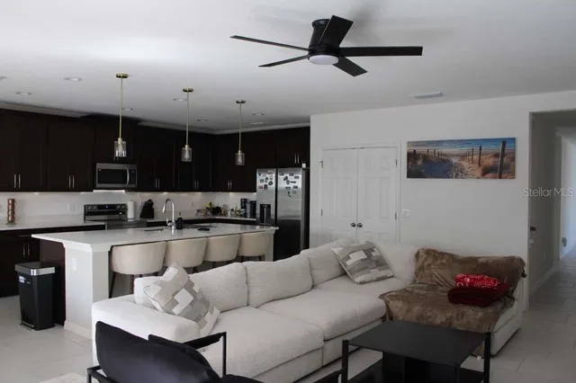 $460,000 | 1609 Sky Lks Drive, St. Cloud, FL 34769