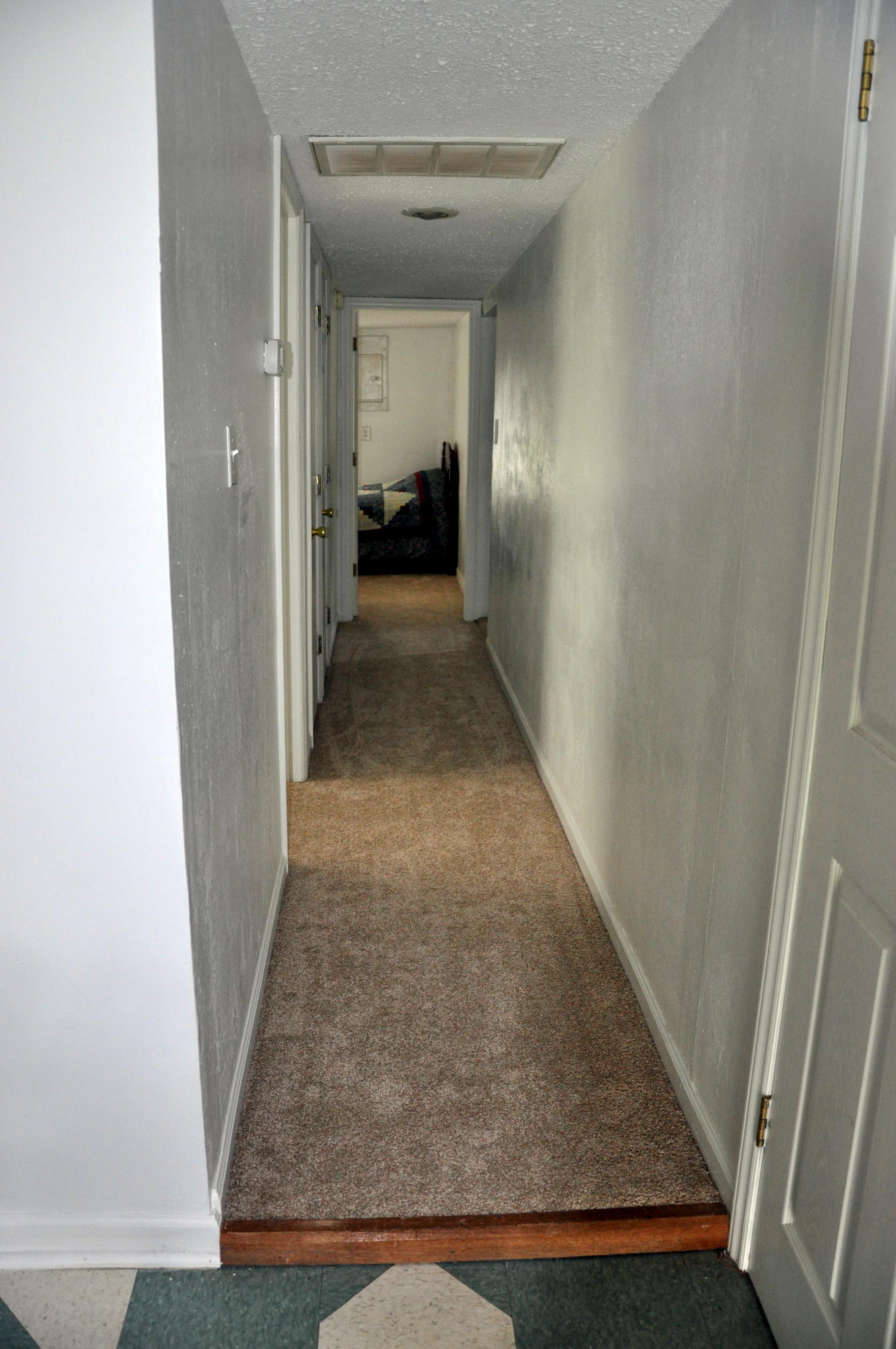 3065 Mowles Road Salem, VA 24153 - Photo 69 of 75 HALLWAY (NEW CARPET)