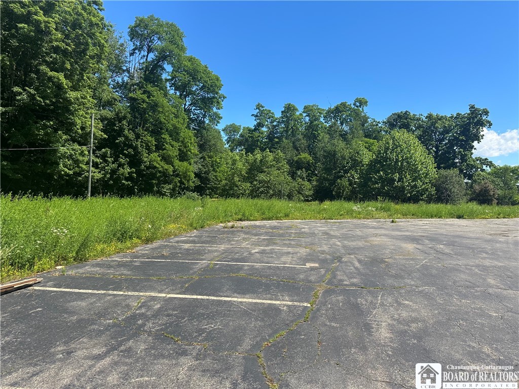620 Fairmount Avenue Ellicott, NY 14701 - Photo 8 of 10