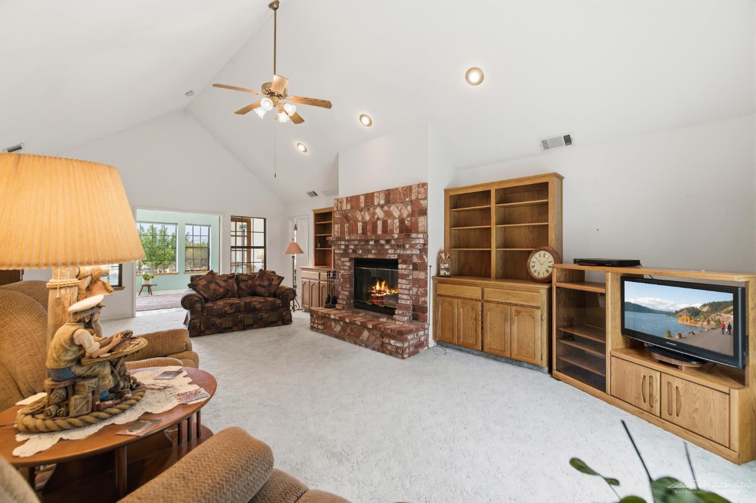 30300 South Lower Valley Road Tehachapi, CA 93561 - Photo 7 of 32 Gallery Image 7