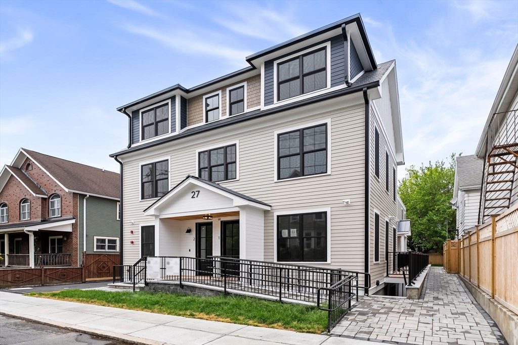 27 Shepard Street, Unit 6 Boston, MA 02135 - Photo 2 of 28