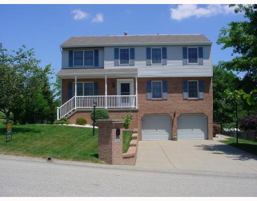 206 Rizzi Drive Irwin, PA 15642 - Photo 1 of 8 Exterior Front.