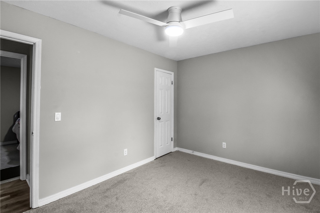 979 B Pineland Avenue Hinesville, GA 31313 - Photo 21 of 41 Bedroom 2