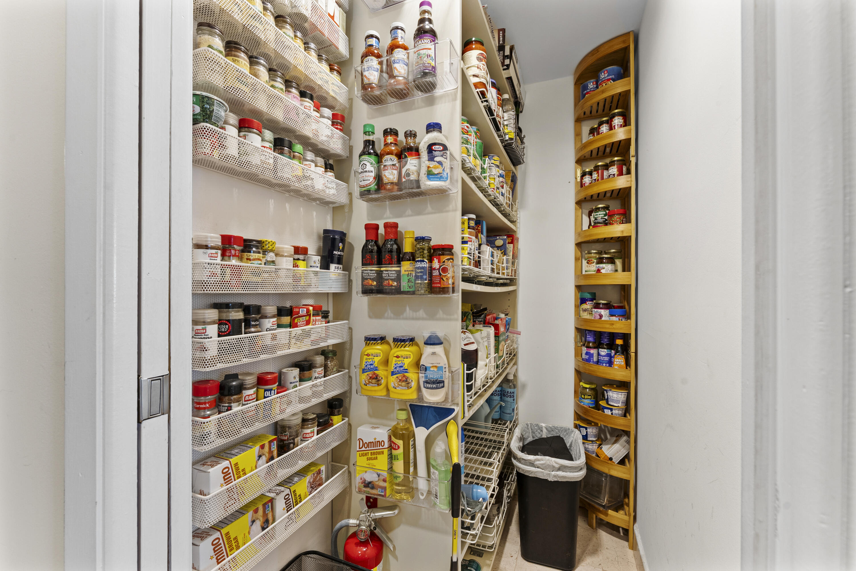 1167 Hillsboro Mile, Unit 709 Pompano Beach, FL 33062 - Photo 34 of 59 DSC03117