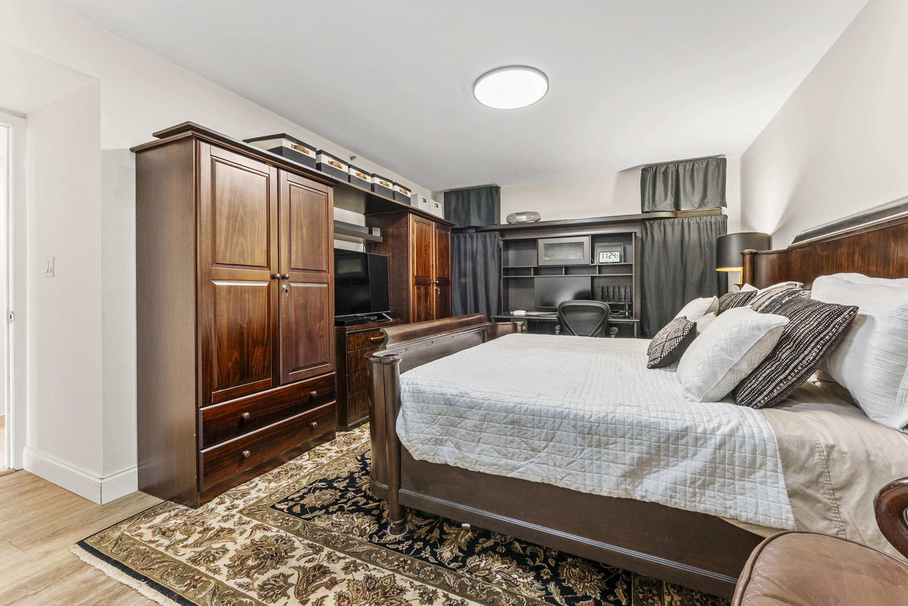 1167 Hillsboro Mile, Unit 709 Pompano Beach, FL 33062 - Photo 39 of 59 DSC03028