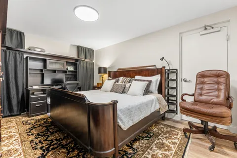 $1,500,000 | 1167 Hillsboro Mile, Unit 709, Pompano Beach, FL 33062