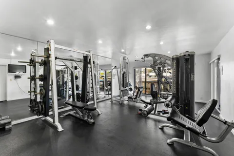 $1,500,000 | 1167 Hillsboro Mile, Unit 709, Pompano Beach, FL 33062