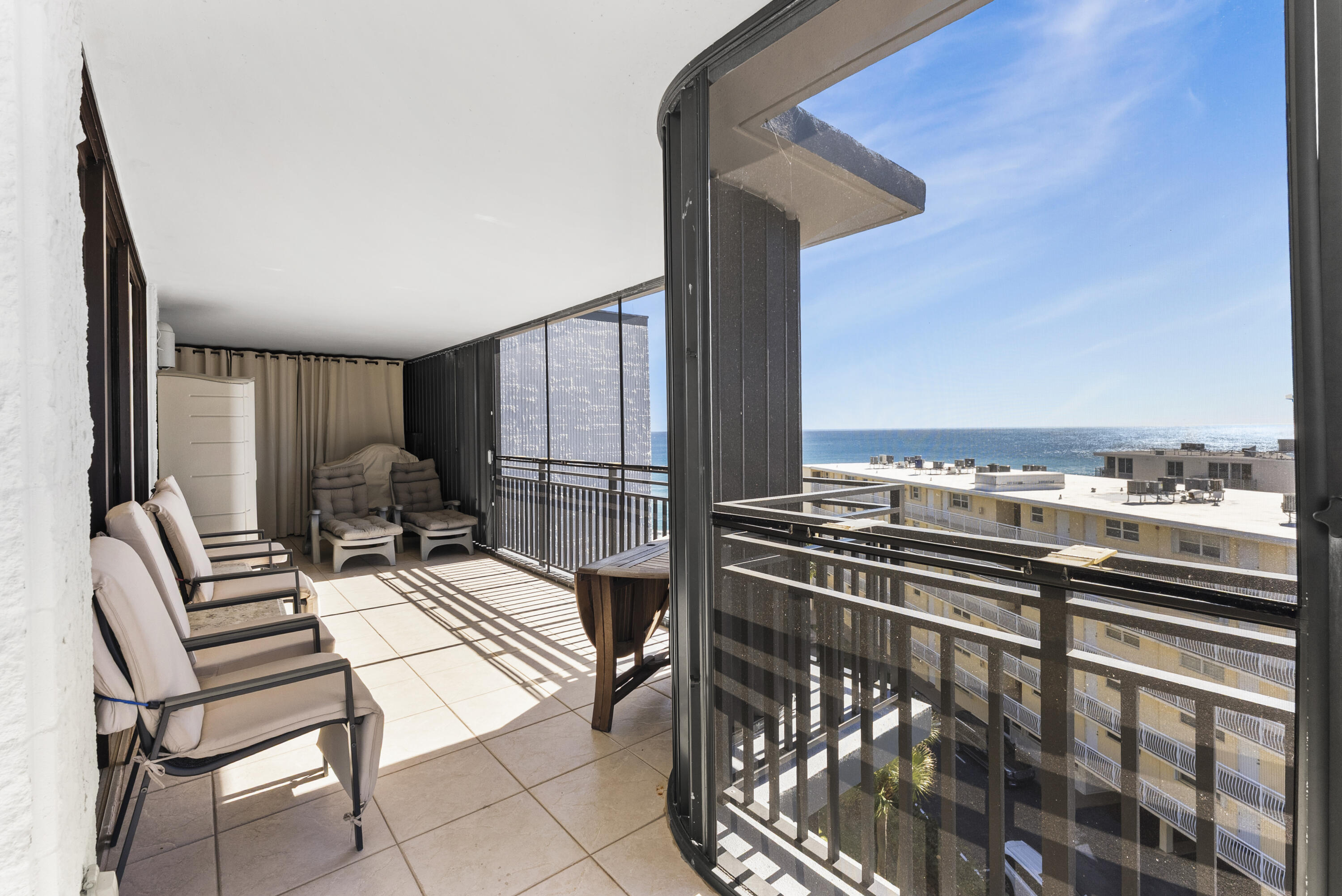 1167 Hillsboro Mile, Unit 709 Pompano Beach, FL 33062 - Photo 10 of 59 DSC02917