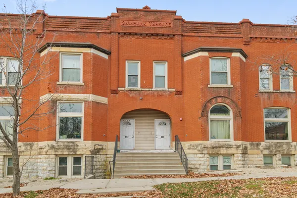 $1,225 | 115 North Hickory Street, Unit C, Joliet, IL 60435