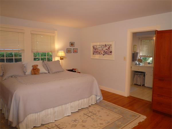 16 Henderson Road Lexington, MA 02420 - Photo 15 of 28