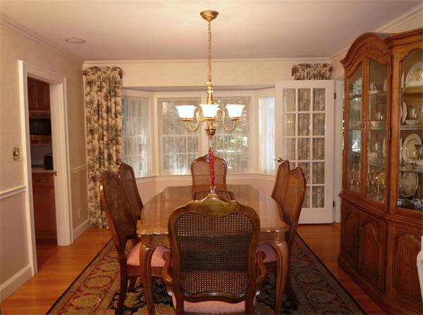 16 Henderson Road Lexington, MA 02420 - Photo 5 of 28