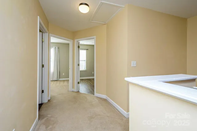 a view of utility room