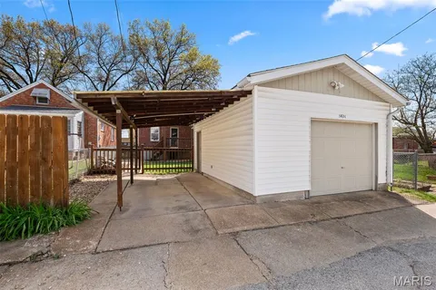 $350,000 | 5821 Oleatha Avenue, St. Louis, MO 63139