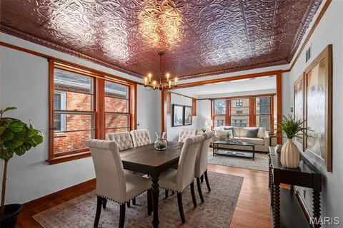 $350,000 | 5821 Oleatha Avenue, St. Louis, MO 63139