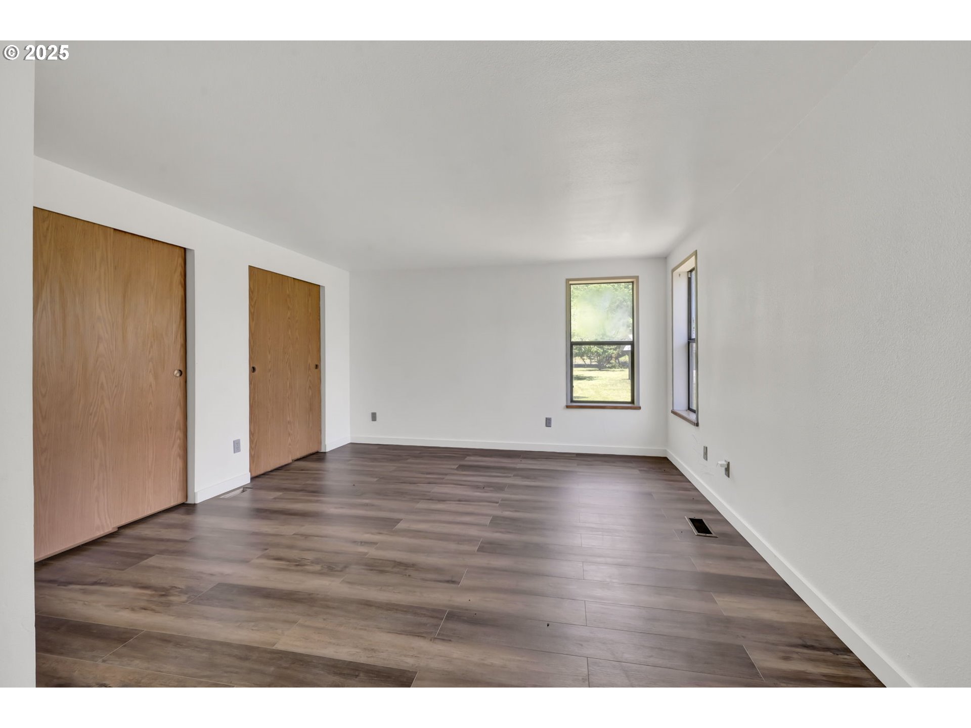 7349 Henderer Road Elkton, OR 97436 - Photo 15 of 48